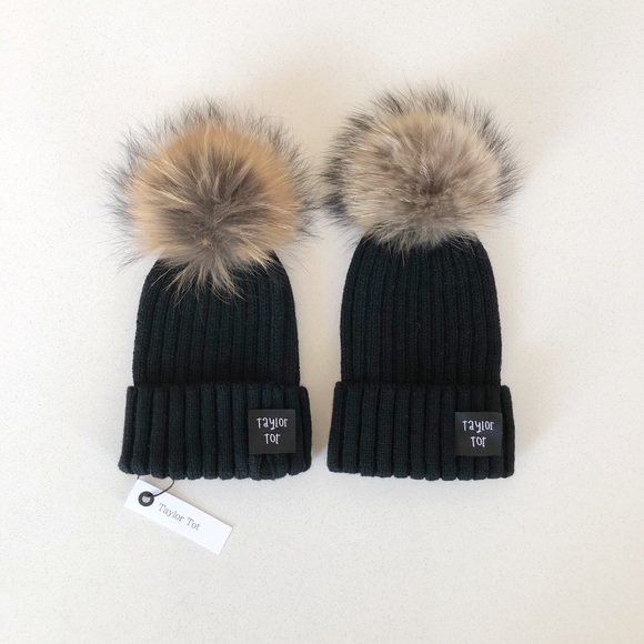 NWT Fur Pom Pom Toques - Picture 6 of 10
